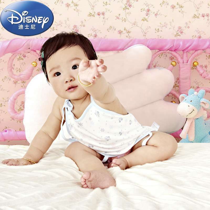 Disney 迪士尼 经典米奇（米妮）竹纤维婴儿肚兜DD56623H 32×28cm(0-6个月）
