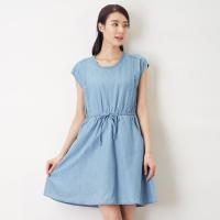 初棉2015美女新款天丝松紧无袖牛仔裙女夏装圆领_脱了胸图片