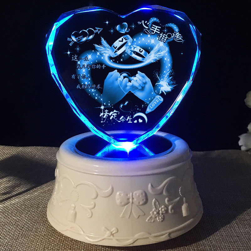 雅奇乐 生日礼物女生送男友闺蜜 diy定制创意七彩爱心水晶音乐盒八音