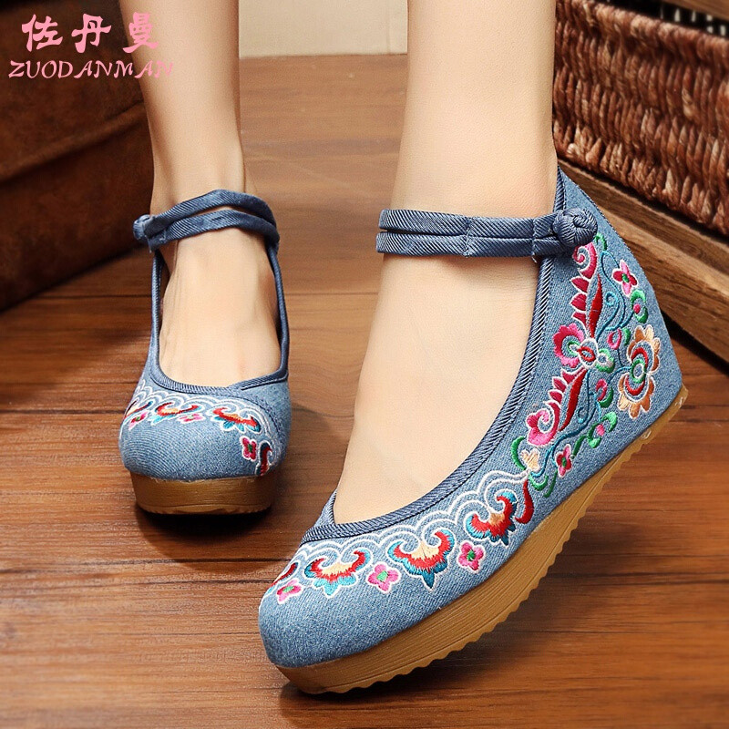 佐丹曼夏季女款绣花鞋子平底鞋祥云扣带舞蹈鞋