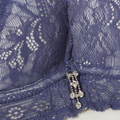 爱黛聚拢调整型内衣文胸 侧收聚拢深V 3\/4软棉