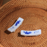 LICHEN 陶瓷筷子架景德镇青花瓷器釉中彩年年有余一个长6厘米优品