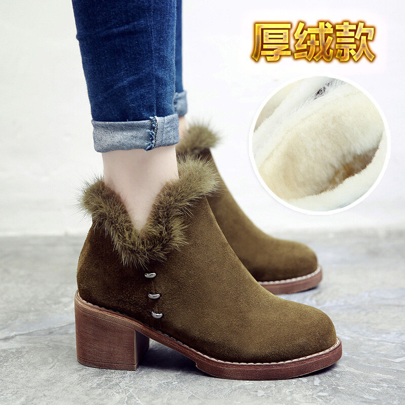 唯帝歌品牌女靴2017冬季新款加绒短靴女高跟