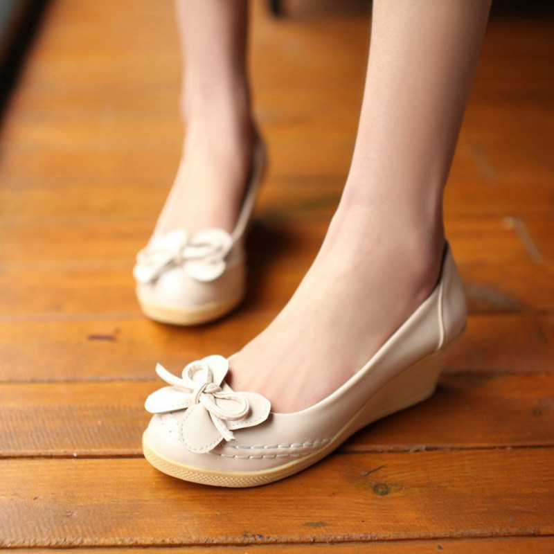 秋季新款女单鞋韩版休闲圆头中跟鞋浅口坡跟鞋