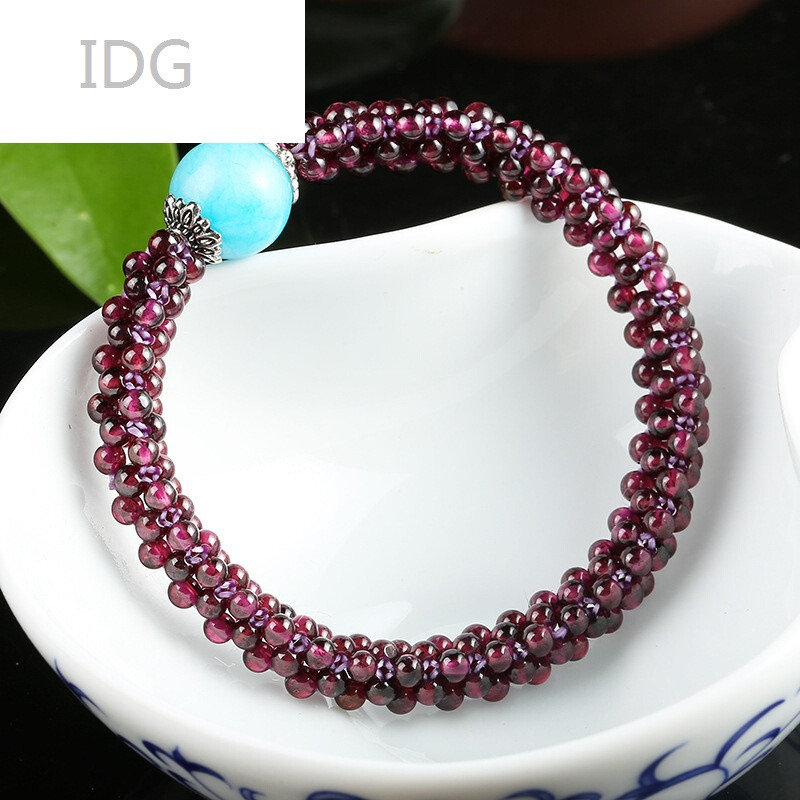 idg3mm紫牙乌编织手链搭配12mm玉髓珠珠子透度很好噢
