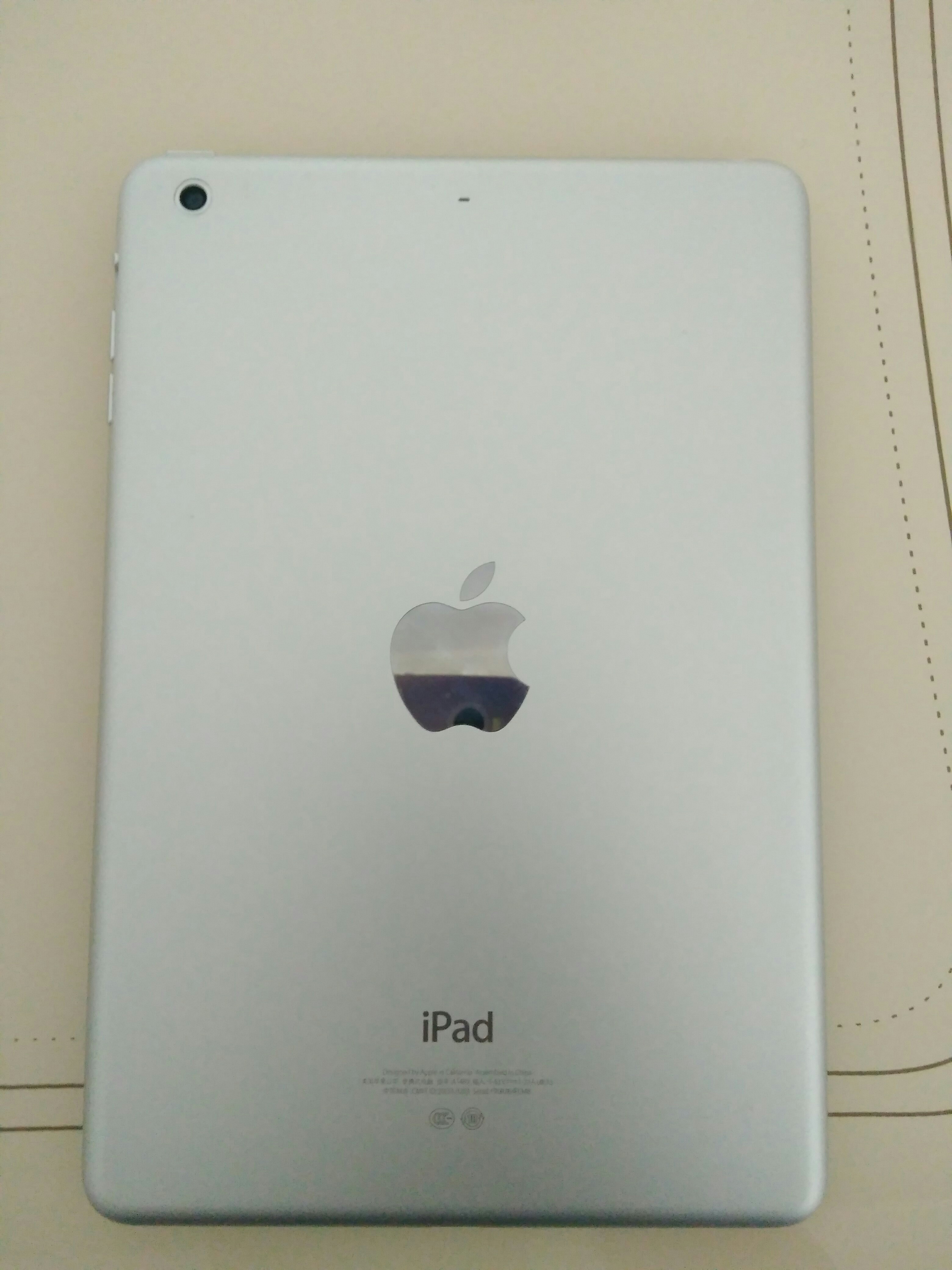 apple ipad mini 2 平板电脑(7.9英寸 16g wlan版 me279