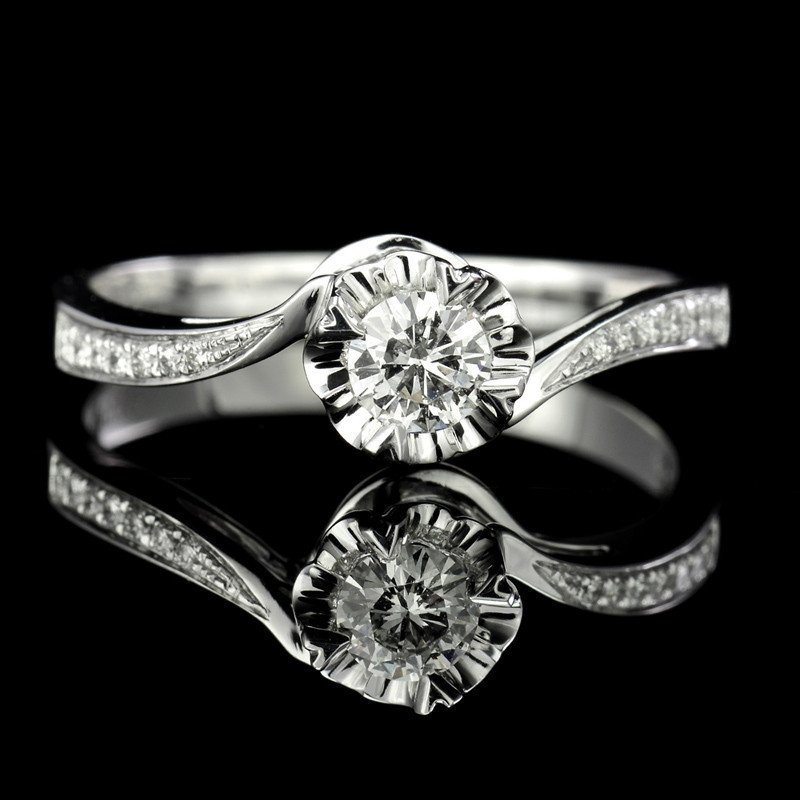 梦克拉 pt950铂金钻石戒指 璀璨 女款婚戒 16号