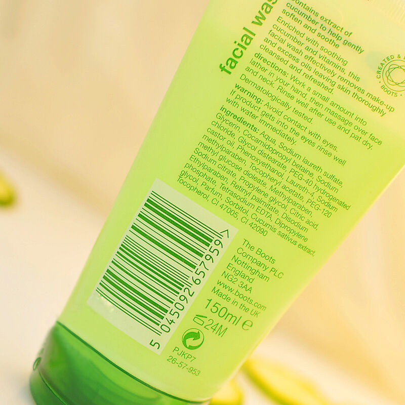 英国原装进口boots 小黄瓜清爽洁面胶洗面奶150ml深层清洁清爽保湿