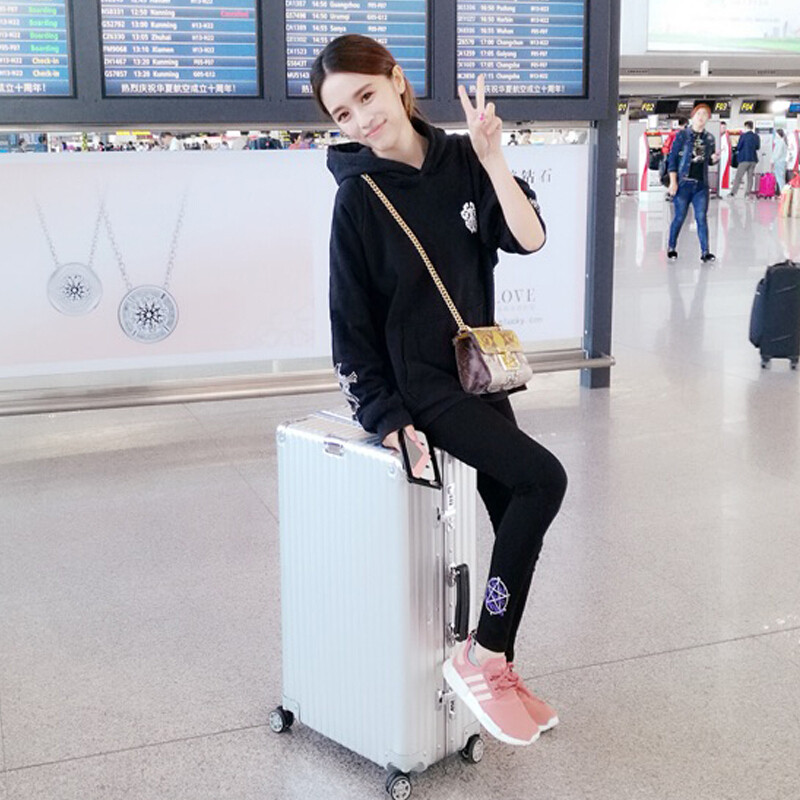 ctrlcityer3423复古铝框拉杆箱万向轮箱子旅行箱行李箱密码箱26寸28