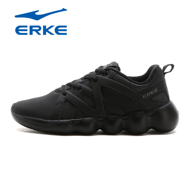 鸿星尔克(ERKE)女款运动鞋潮流革面跑步鞋舒适轻便女鞋12117402173 正黑 40码