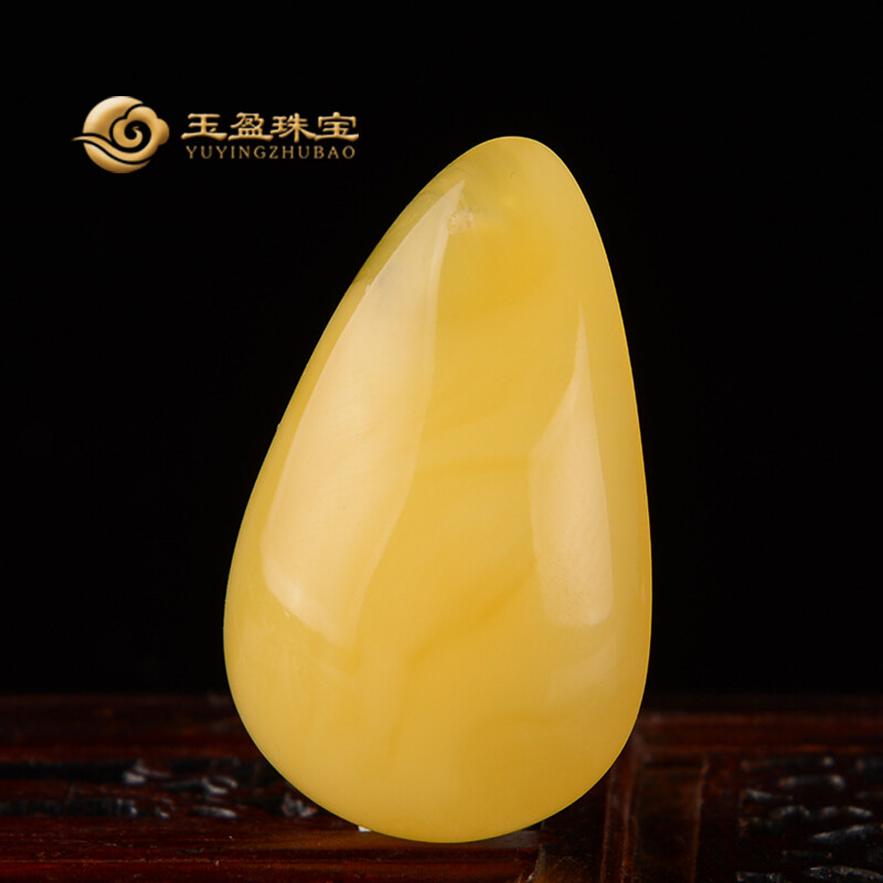 梦玉盈天然蜜蜡吊坠女款鸡油黄蜜琥珀水滴吊坠 编号A008