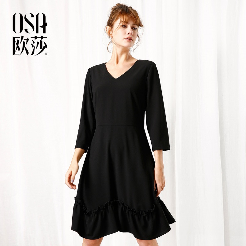 OSA欧莎2017秋装新款女时尚修身显瘦黑色V领连衣裙九分袖A字裙 L 黑色