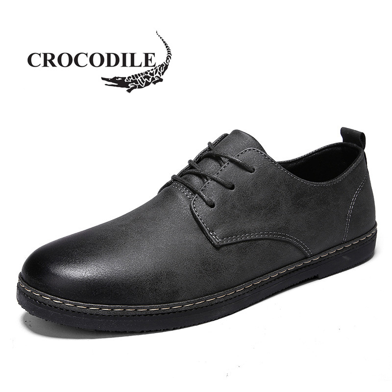鳄鱼恤(CROCODILE) 新款男士休闲皮鞋 复古皮革休闲男鞋 时尚鞋子 男 661 黑灰色 44码