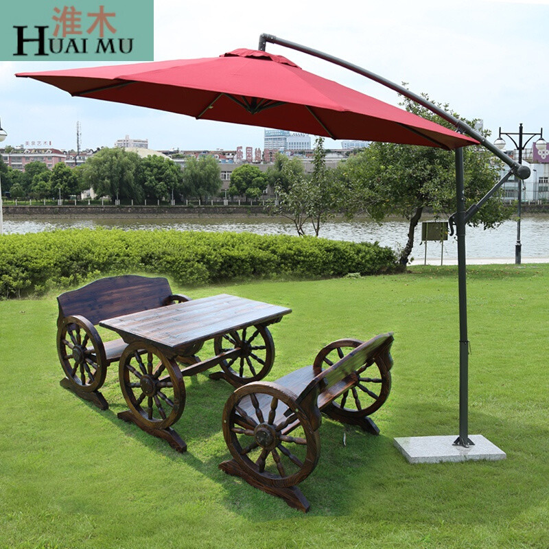 淮木（HUAIMU）防腐木桌椅三件套户外家具庭院阳台休闲车轮实木碳化餐桌椅 1.2米一桌两椅配香蕉伞
