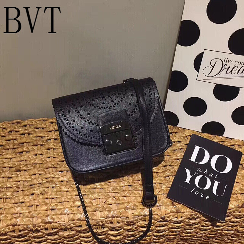 BVT女包韩版时尚潮包镂空链条糖果色小包包迷你小方包 黑色