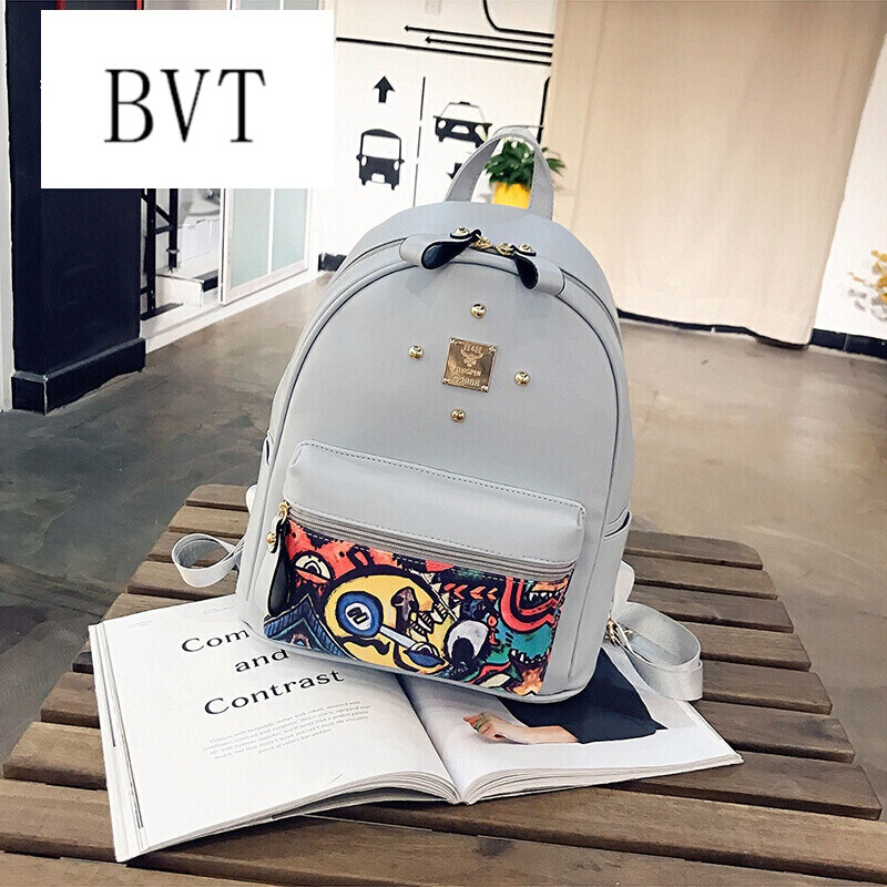 BVT双肩包女新款韩版背包时尚潮流中学生书包女印花休闲书包 灰色