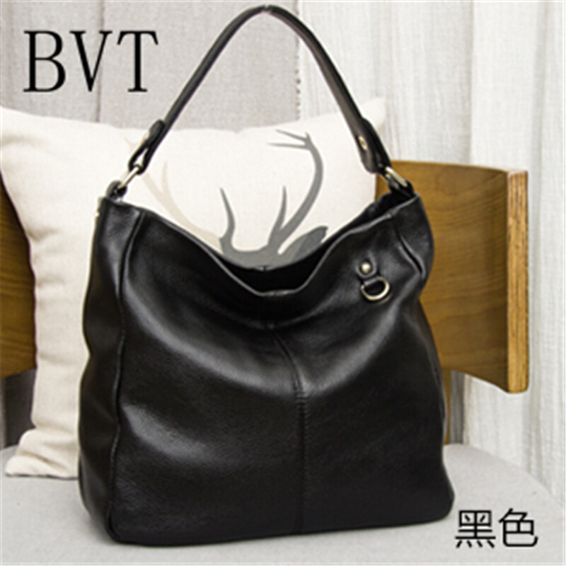 BVT简约手提包女女士真皮单肩包斜跨大包软牛皮新月包大容量休闲水桶包 黑色