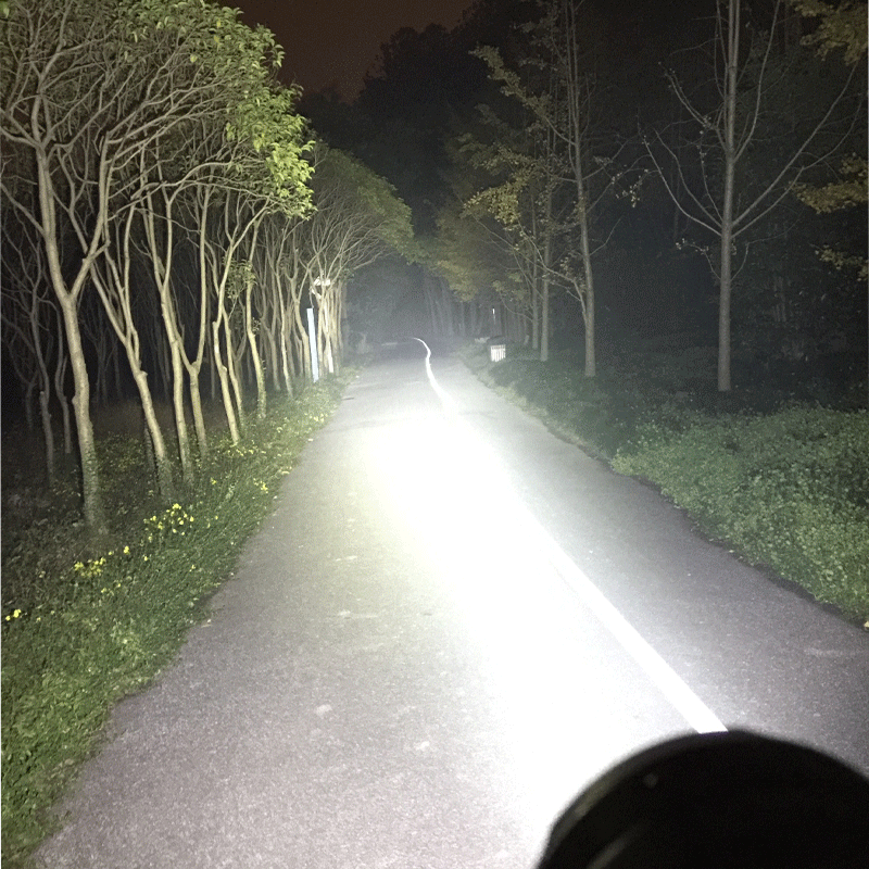 正品神火强光手电筒超亮10wt6充电式LED打猎5000特种兵户外灯 L3（黑色）亮度高2节长+4个26650电池+双槽充