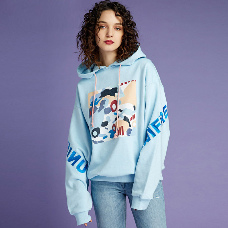 UNIFREE2018秋装新款连帽宽松字母刺绣个性迷彩图案短款卫衣女UH181A039 XL 马卡龙蓝