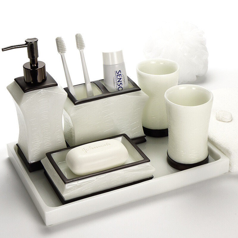 浴室五件套卫浴卫生间洗漱婚庆洁具礼物卫浴树脂美式四件套新婚礼品