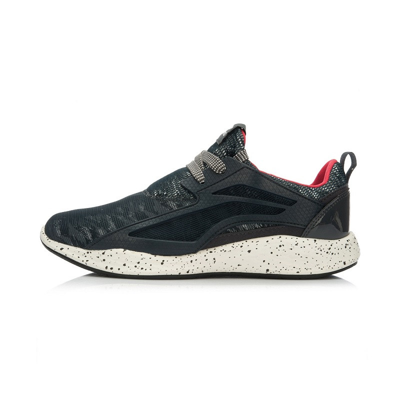 李宁(LI-NING)运动生活系列潮流反光夜跑鞋经典款网面透气休闲鞋减震跑鞋轻便运动鞋跑步鞋休闲鞋 ALAK031-1 ALAK031-1 43.5码