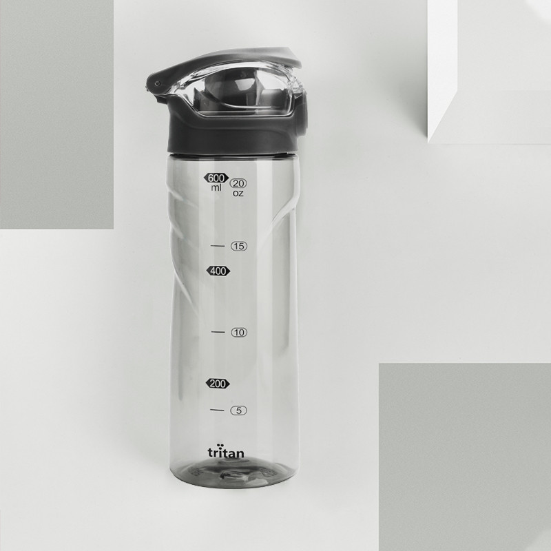 飞剑新品tritan塑料提手运动水杯 便携户外随手防摔运动水壶 600ml 灰色