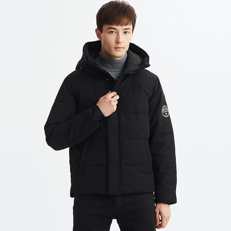 雪中飞2019新款男士羽绒服男短款迷彩连帽时尚保暖新款冬季外套 黑色 180/XL