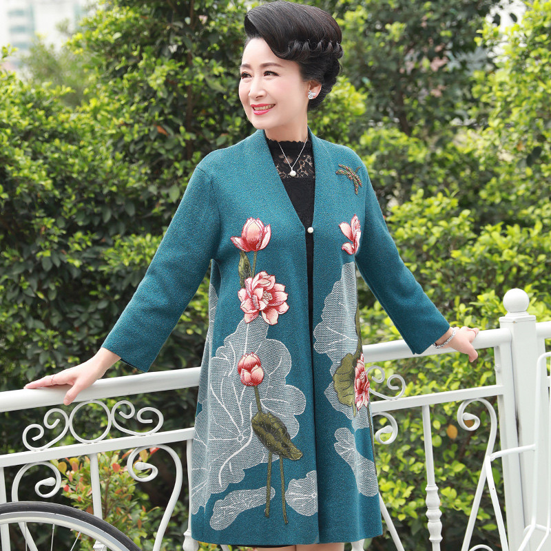 40岁50妈妈春装中长款外套阔太太大衣高贵中老年女装大码洋气 蓝色 2XL建议130-150斤以内