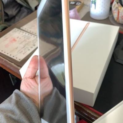 2018年新款 Apple iPad 9.7英寸 128GB WIFI版 平板电脑 MRJP2CH/A 金色晒单图