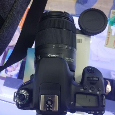 佳能(Canon) EOS 77D 单反套机（18-135mm f/3.5-5.6 IS USM）晒单图