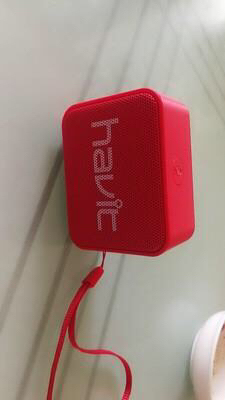 海威特 M5 智能蓝牙音箱 AI 无线 低音炮 迷你 户外便携式 音响 3d环绕音效 内置小度助手 红色晒单图