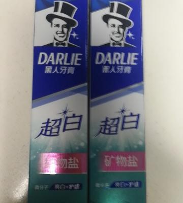 黑人（DARLIE）超白矿物盐牙膏 140g晒单图