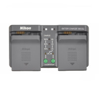 尼康(Nikon) MH-26a 原装数码相机充电器 适用于EL18A/EL4A电池 单反D3X/D5/D4/D4S