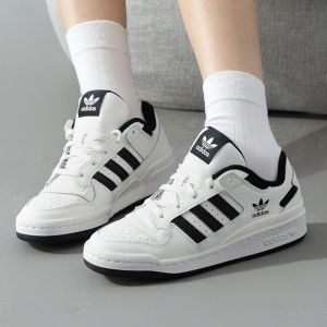 Adidas阿迪达斯男鞋新款百搭休闲低帮耐磨运动板鞋IG3900 ZP