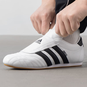 阿迪达斯(adidas)三叶草女鞋新款运动鞋时尚潮流复古轻便休闲鞋JQ4775 ZP