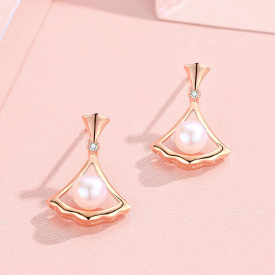 佰色传情纯银高级感耳环女气质网红淡水珍珠耳坠新款潮小裙子耳钉