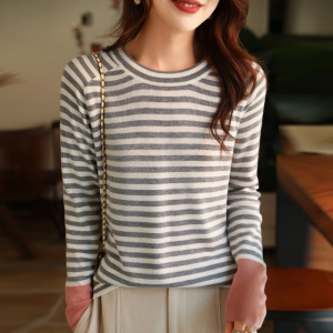 秋季新款女士羊毛针织衫绒衫毛衣女长袖条纹打底衫女韩版