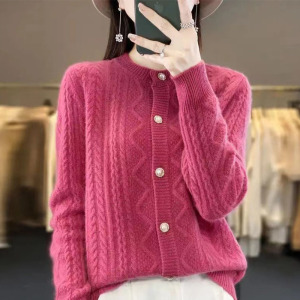 秋冬新款圆领针织毛衣开衫女宽松百搭扭花圆领针织外套上衣女