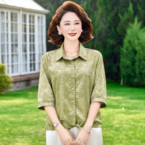 2026年气质妈妈衬衣领女装夏季中袖中老年女士休闲上衣40-60岁女