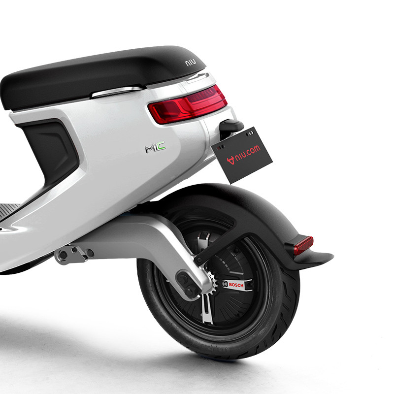 小牛电动车小牛m1都市版48v锂电池电瓶车电动摩托车踏板车电动自行车