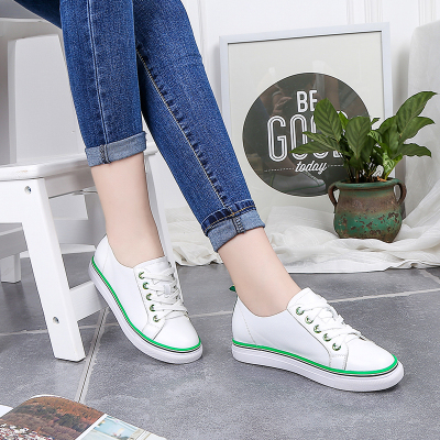 秋季新款韩版小白鞋女平底系带学生鞋