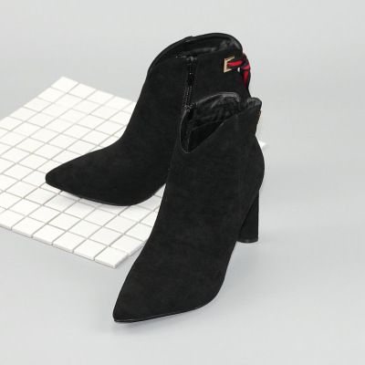 秋季新款韩版靴子女鞋高跟尖头短靴女粗跟时尚裸靴女鞋