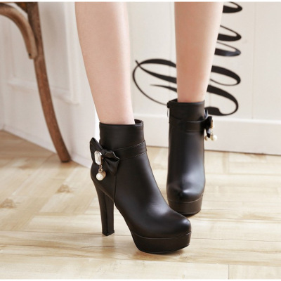 秋季新款超高跟粗跟防水台甜美短靴百搭女士鞋子女款女式靴子