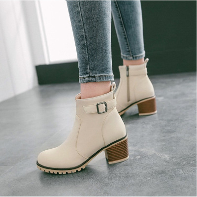 短靴女春秋单靴新款百搭学生女鞋粗跟复古欧美马丁靴女英伦风