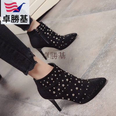女鞋秋冬新款水钻尖头细跟及裸靴时尚珍珠铆钉高跟短靴女马丁靴潮