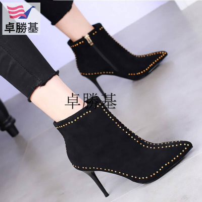 尖头高跟短靴细跟时尚女鞋秋冬新款性感铆钉百搭及裸靴马丁靴
