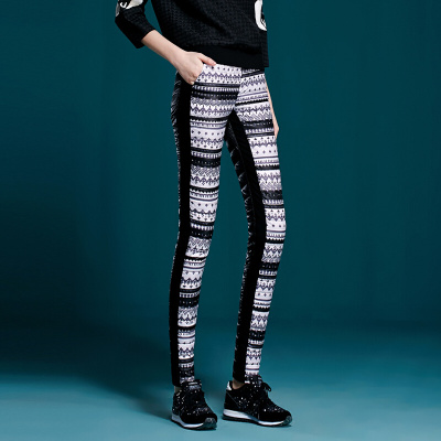 冬季高腰羽绒裤女外穿显瘦小脚白鸭绒裤加厚保暖大码裤