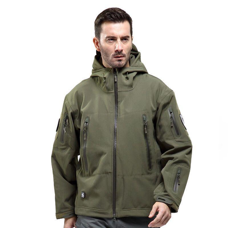 户外军迷升级版鲨鱼皮软壳冲锋衣男特种兵防水战术外套全压胶防水拉链