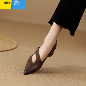 聚范巨好穿复古风粗跟浅口单鞋女2024新款尖头中跟法式百搭软皮鞋