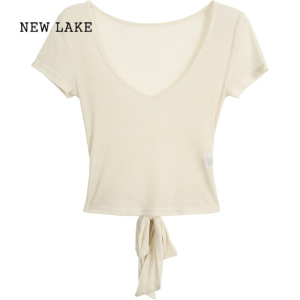 NEW LAKE红人馆短袖t恤女2024新款夏季设计感正肩修身短款上衣两件套
